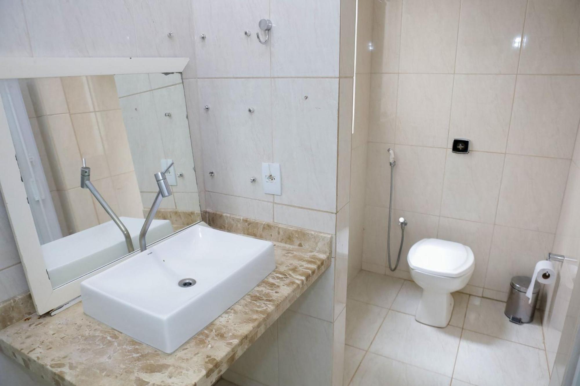 Hotel Pousada Dos Bosques - Refugio Urbano Cuiabá Eksteriør bilde